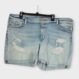 Maurices Edgely Shorts Women's 24W Reg Factory Distressed Mid-Rise NWT